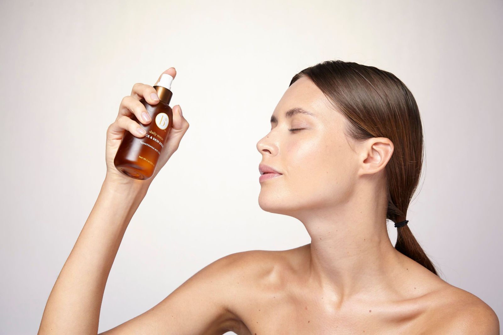 Gentle Skincare for Sensitive Skin: Hydration without Irritation