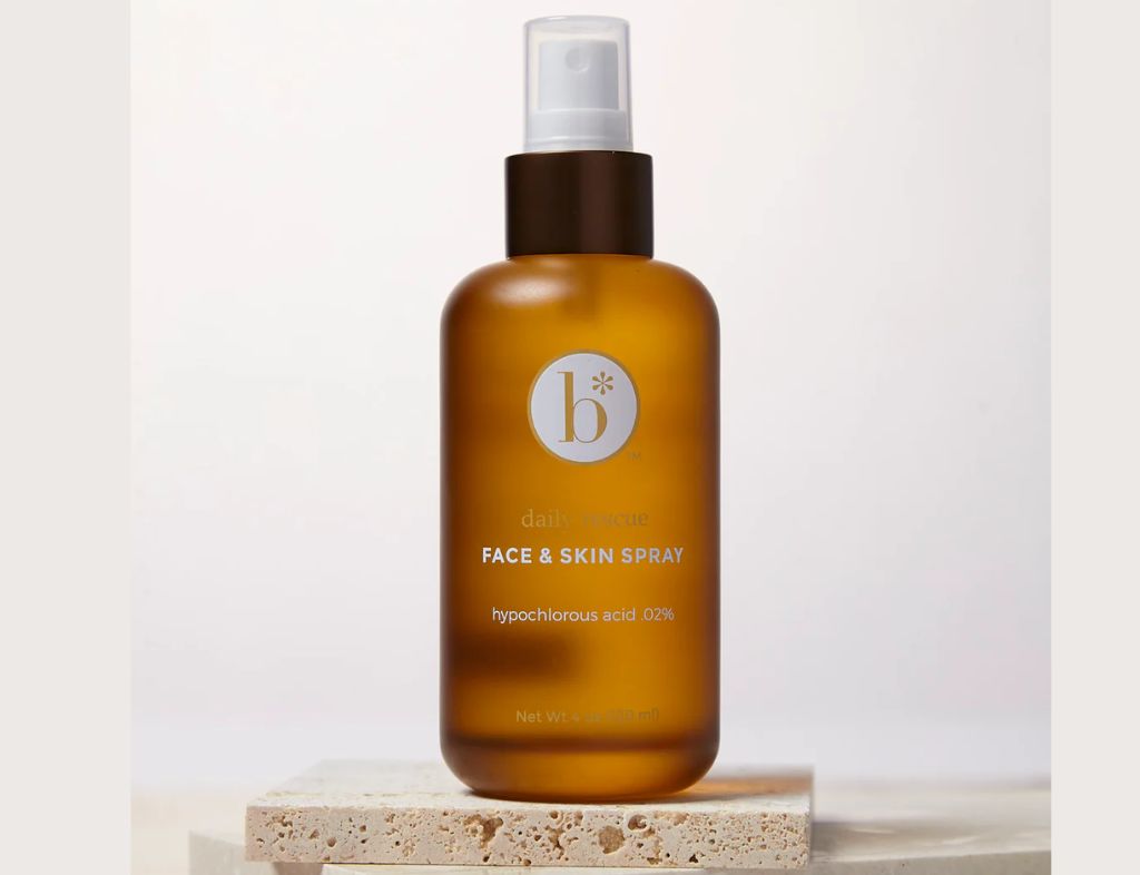 How the Best Hypochlorous Acid Face Spray Supports Your Skin Barrier